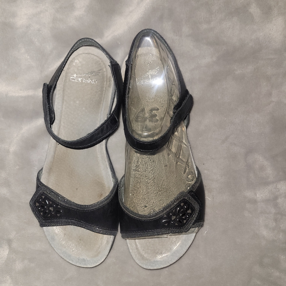 Dansko Black Sandals with Floral Detail S@ 39